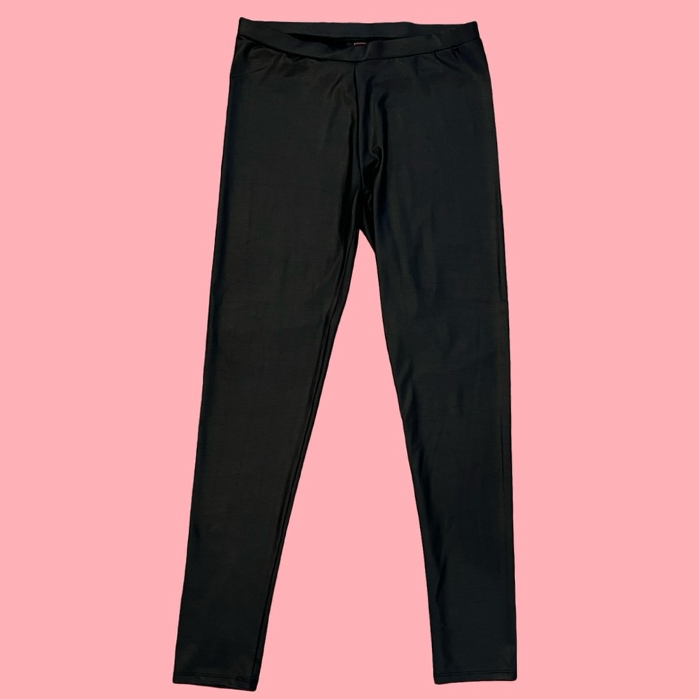 Material Girl Shiny Spandex Faux Leather PVC Leggings - Large
